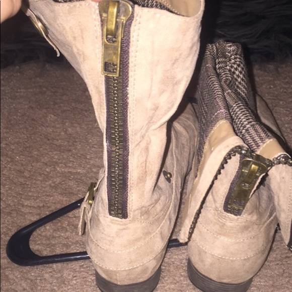 Booties - Picture 5 of 5